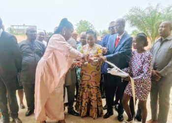 Lacs 4 : Anfoin dispose désormais d’une morgue grâce à Mme KANGNI – SOUKPE Amélé Germaine